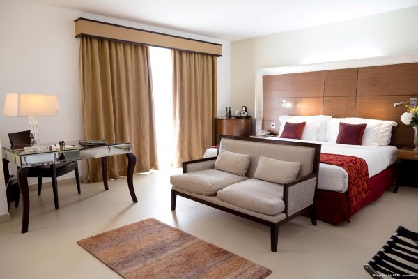 The Palace Hotel (Sliema)